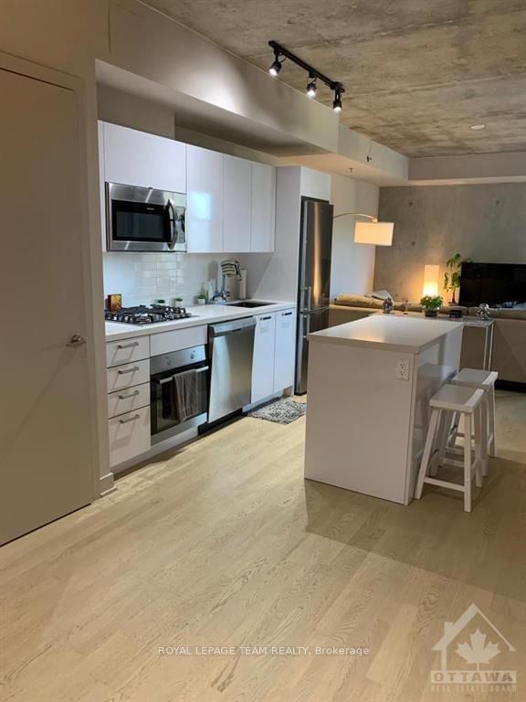 411 - 203 CATHERINE St, Ottawa, K2P 1J5 | Image 3