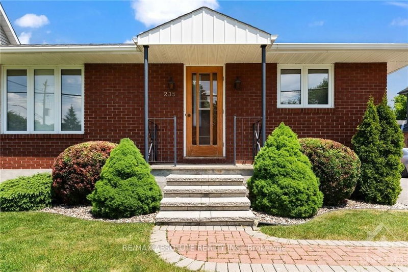 235 ELGIN St W, Arnprior, K7S 1P4 | Image 2