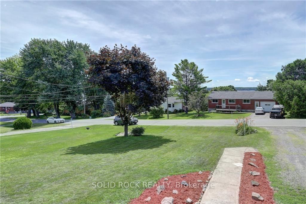 Listing Image 28