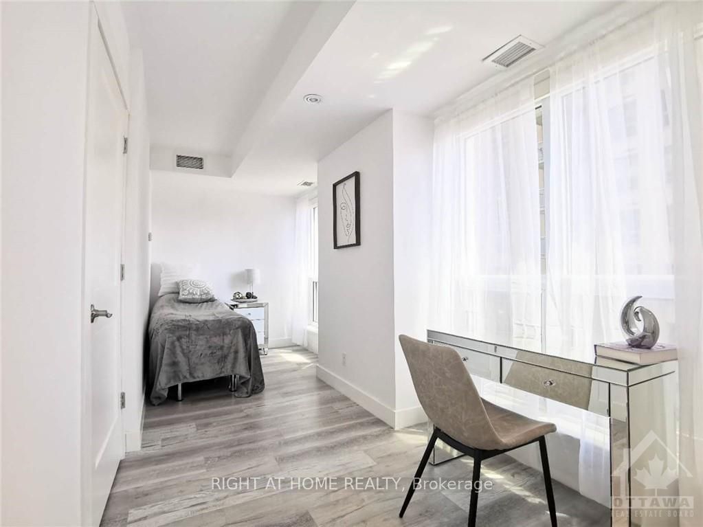 242 RIDEAU Street, Unit 709 - Photo 12