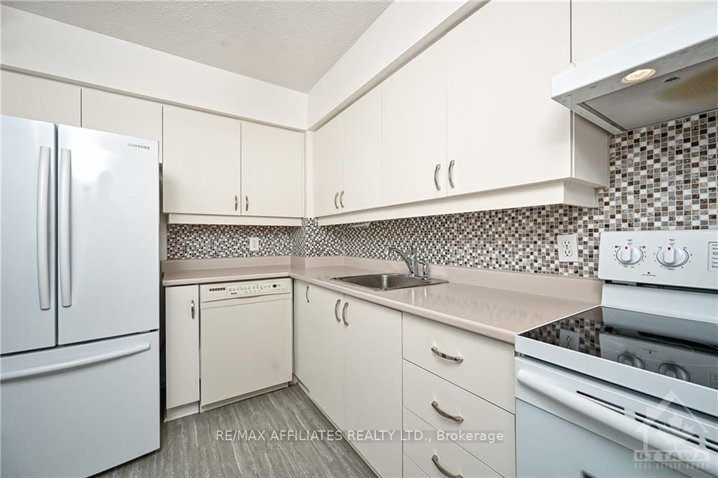 158C MCARTHUR Avenue, Unit 408 - Photo 12