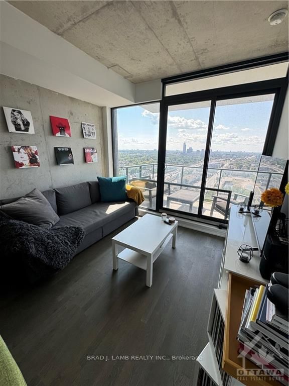 1805 - 203 CATHERINE St, Ottawa, K2P 1C3 | Image 3