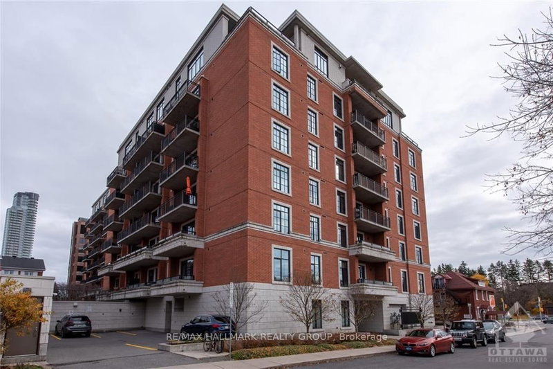 701 - 327 BREEZEHILL Ave S, Ottawa, K1Y 1R6 | Image 2