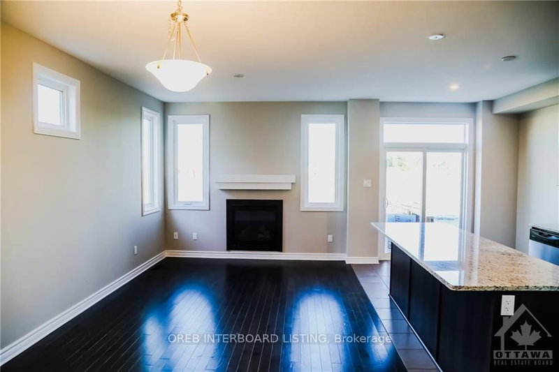 193 KIMPTON Dr, Ottawa, K2S 0C1 | Image 3