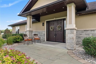 749 CHENAUX Road — photo 3
