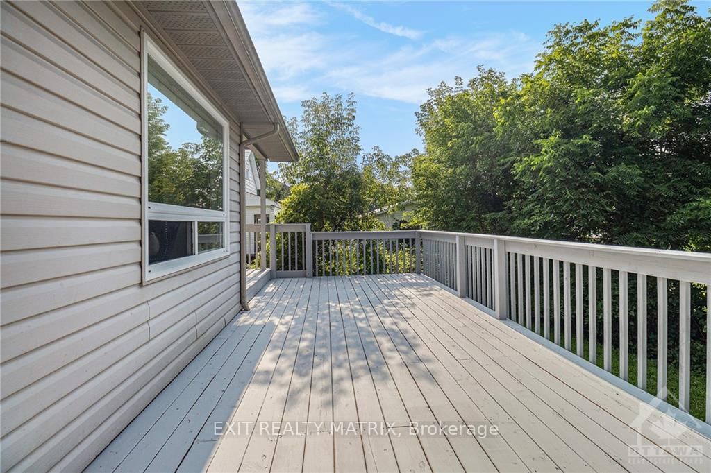 Listing Image 28