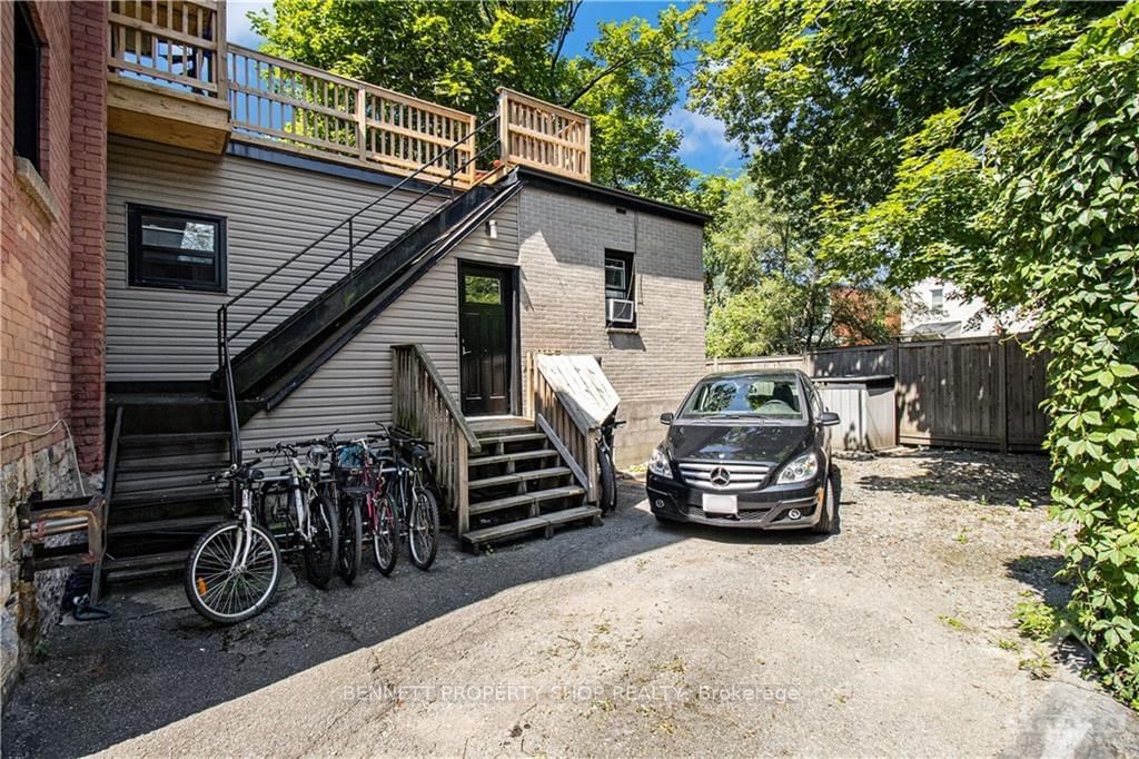 Listing Image 23