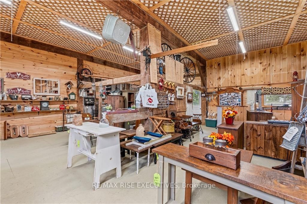 Listing Image 23