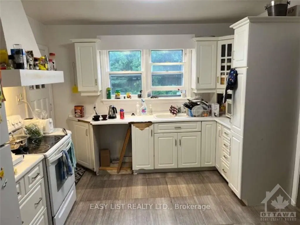1905 ALTA VISTA Drive, Ottawa, ON — photo 5