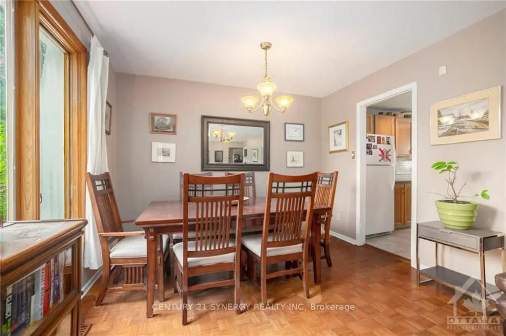 5453 RIVERSIDE Crescent, Manotick, ON — photo 7