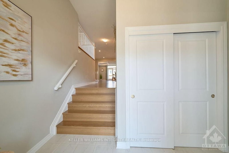 759 SAMANTHA EASTOP Ave, Ottawa, K2S 2E6 | Image 3