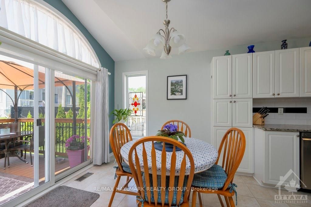 510 WOODCHASE Street - Photo 12