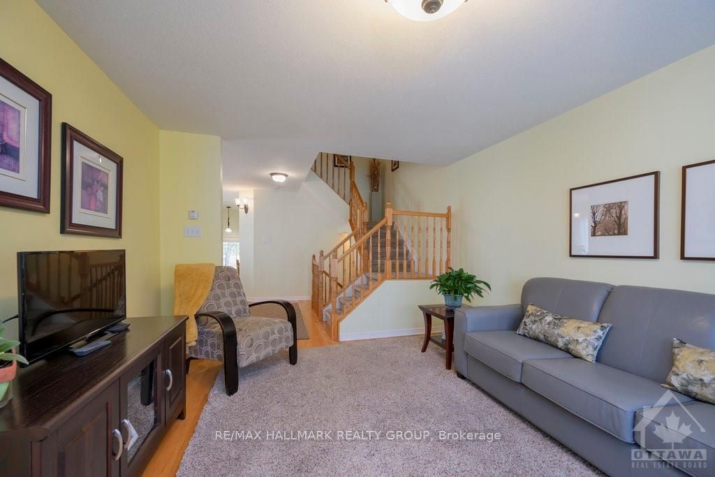 510 WOODCHASE Street - Photo 7