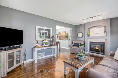 7 FRONTENAC Blvd, Russell - 602 - Embrun image-0-2
