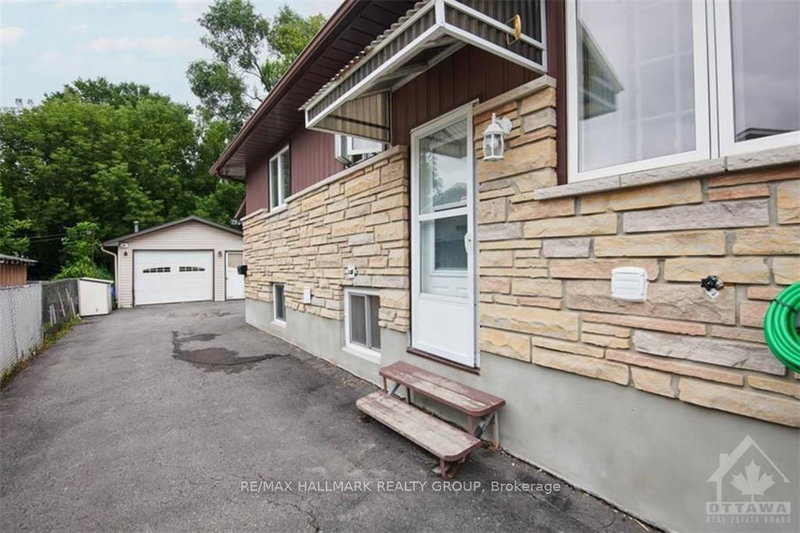 B - 79 JOLLIET Ave, Ottawa, K1L 5H1 | Image 3