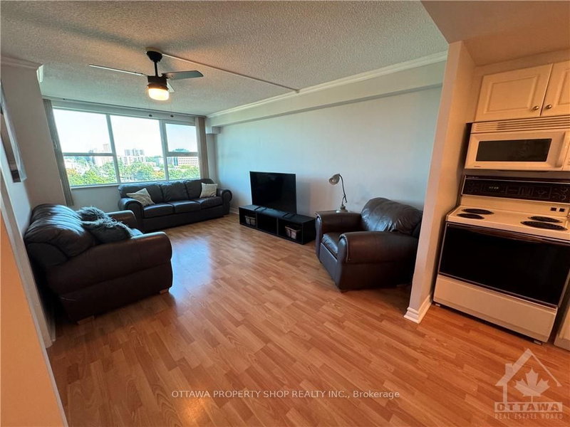 1112 - 555 BRITTANY Dr, Ottawa, K1K 4C5 | Image 2