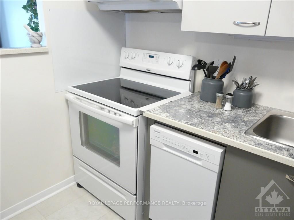 158C MCARTHUR Avenue, Unit 107 - Photo 13