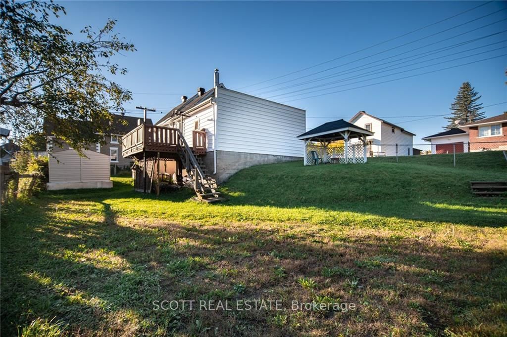 Listing Image 28