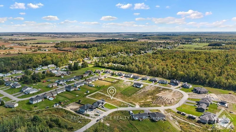 289 ROXANNE St, Clarence-Rockland, K0A 1N0 | Image 3