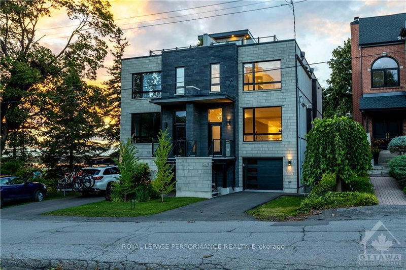 2167 RICE Ave, Ottawa, K2A 0C5 | Image 2