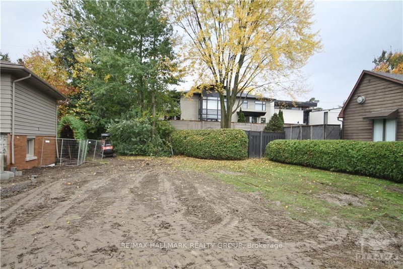 288 SMYTH Rd, Ottawa, K1H 5A3 | Image 2