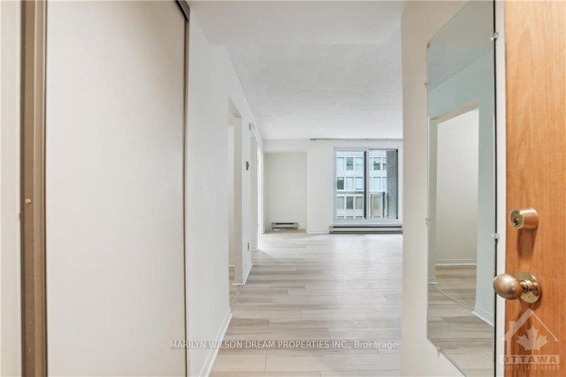 1410 - 199 KENT St, Ottawa, K2P 2K8 | Image 2