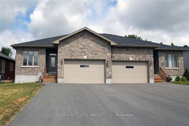 8 BILLINGS Ave W, South Dundas, K0E 1K0 | Image 2