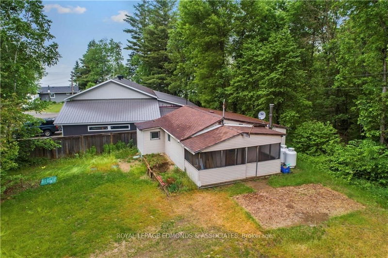 19B MOORES BEACH Road, Westmeath