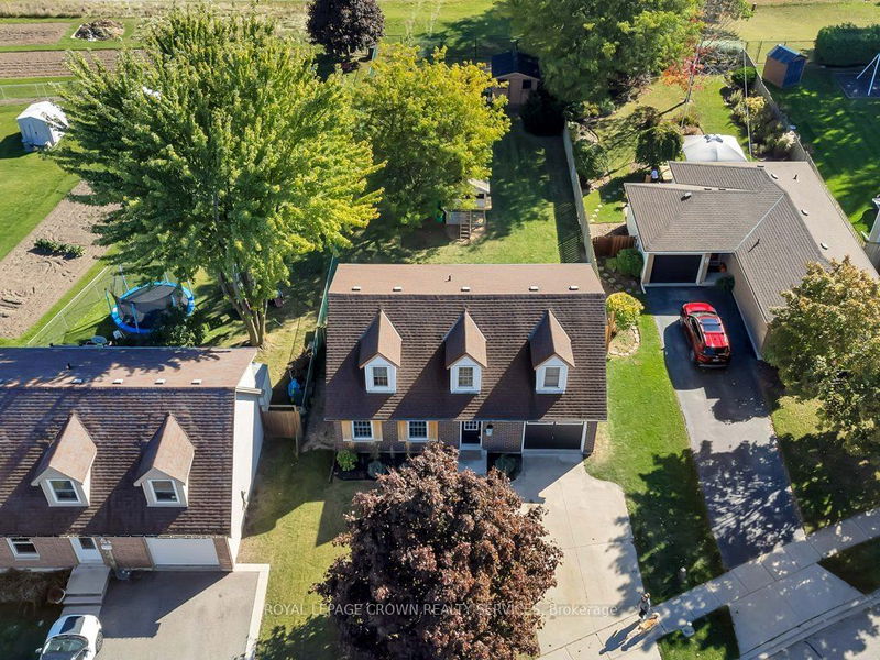 home for sale on 118 Peachtree Crescent