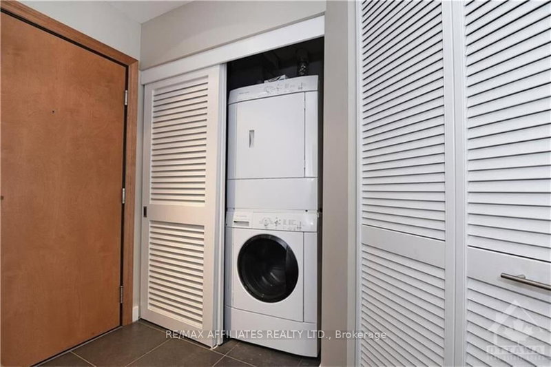 401 - 90 GEORGE St, Ottawa, K1N 0A8 | Image 3