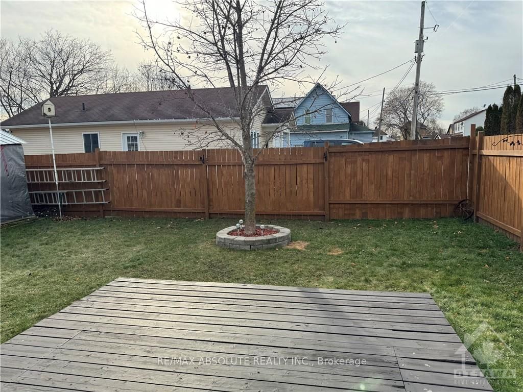 Listing Image 13