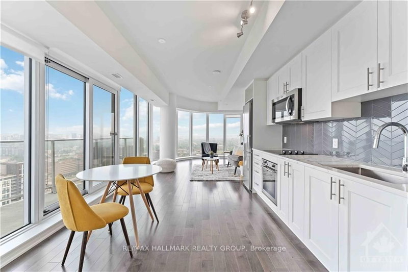 3108 - 805 CARLING Ave, Ottawa, K1S 5W9 | Image 2