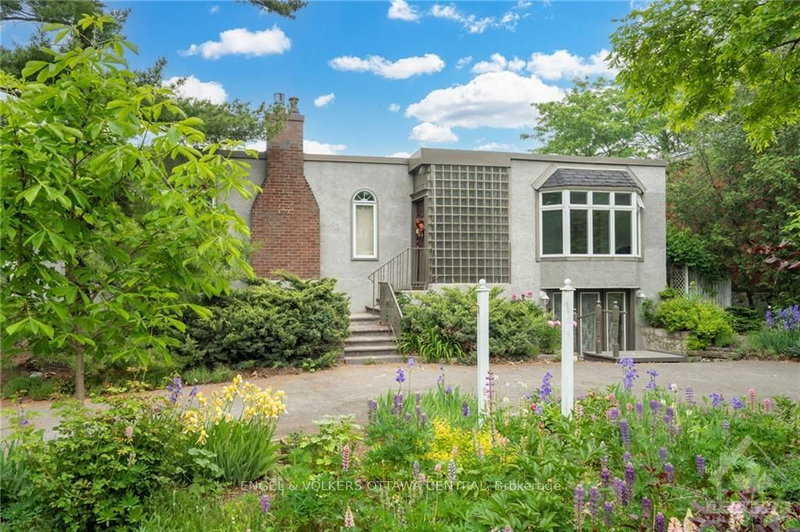 493 HIGHCROFT Ave, Ottawa, K1Z 5J3 | Image 3