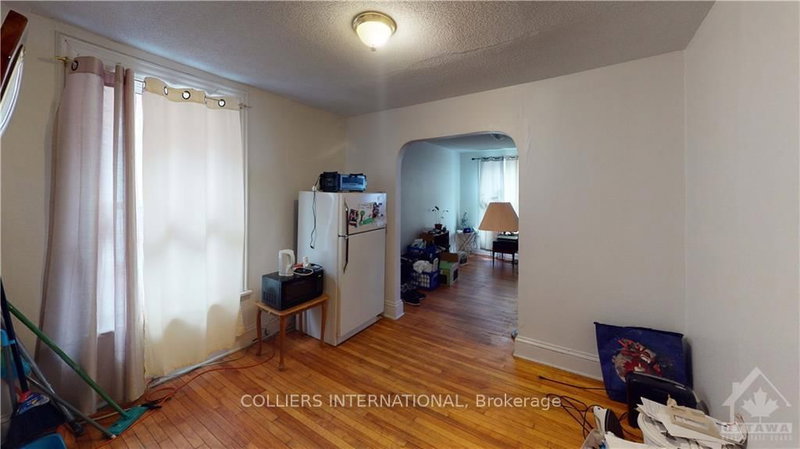 258 KENT St, Ottawa, K2P 2A2 | Image 2