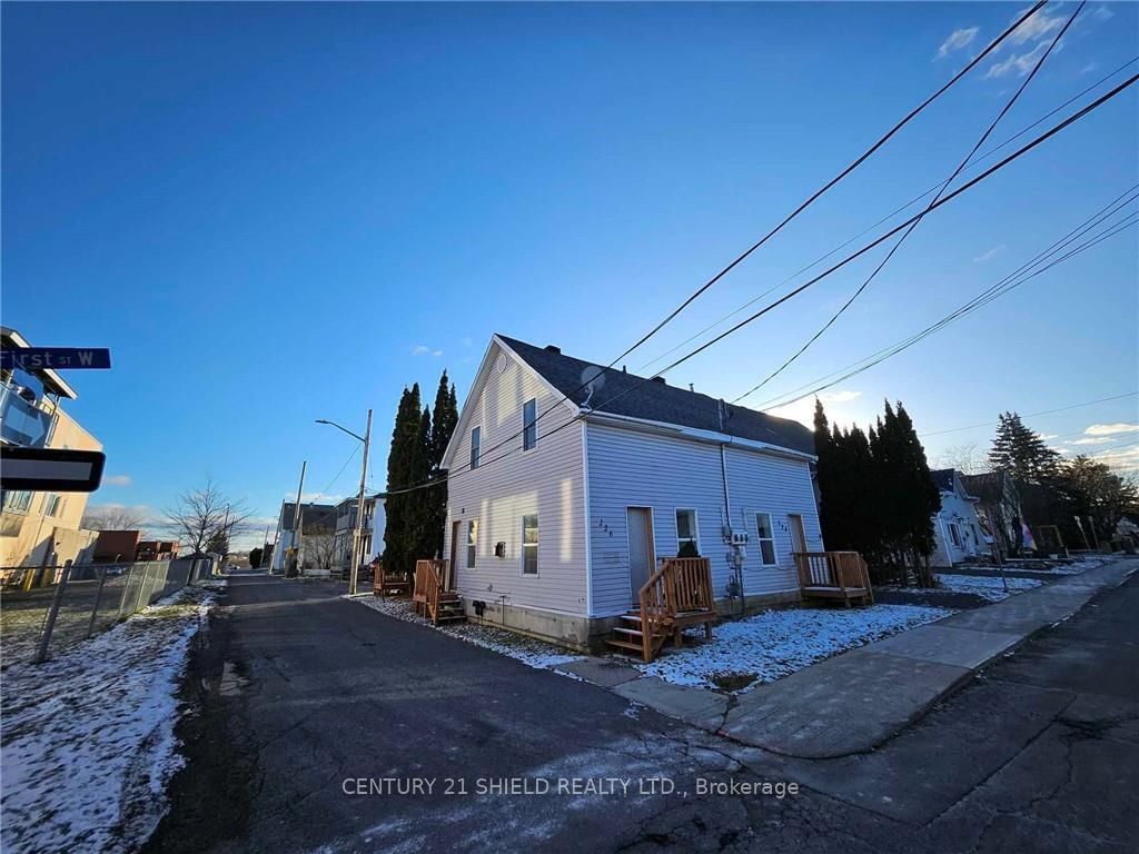 Listing Image 3