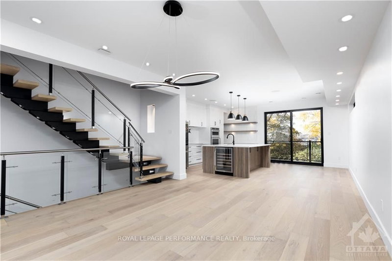 2167 RICE Ave, Ottawa, K2A 0C5 | Image 3