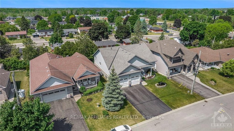 248 LERA St, Smiths Falls, K7A 5M3 | Image 2