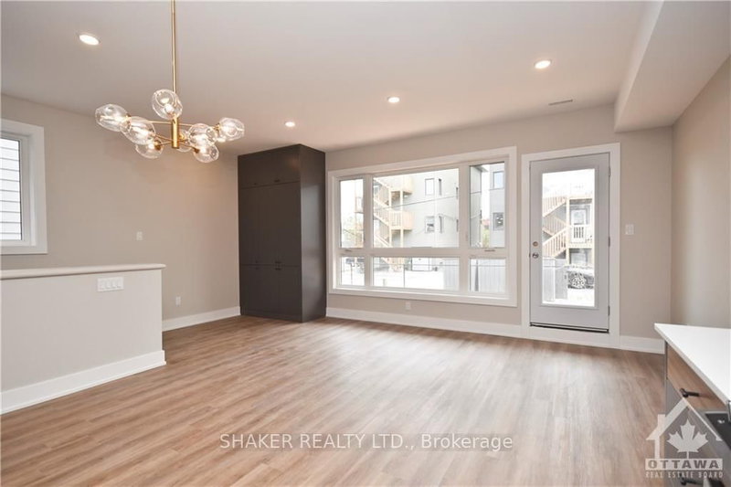 1 - 304 ELMGROVE Ave, Ottawa, K1Z 6V1 | Image 2