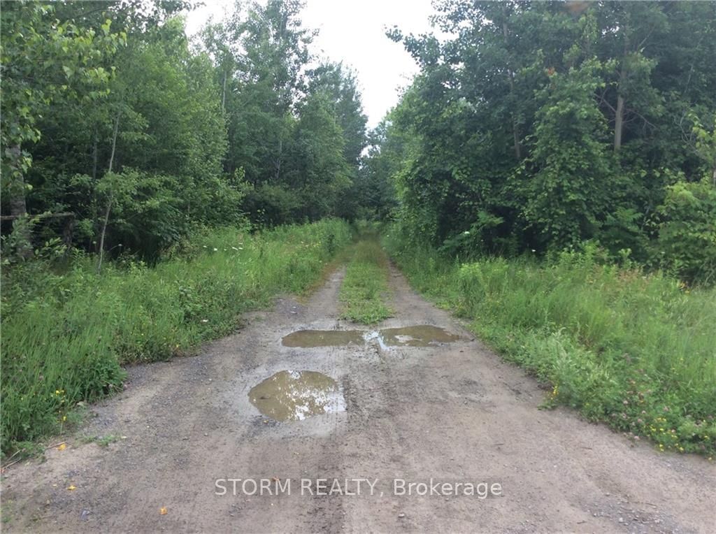 Vacant Land sold at 00 SEGUIN Road, North Stormont, 712 - North Stormont (Roxborough) Twp, K0C 1V0 - MLS: X9502925