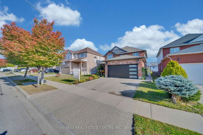 15 Yarrow Crt, Kitchener -  image-0-2