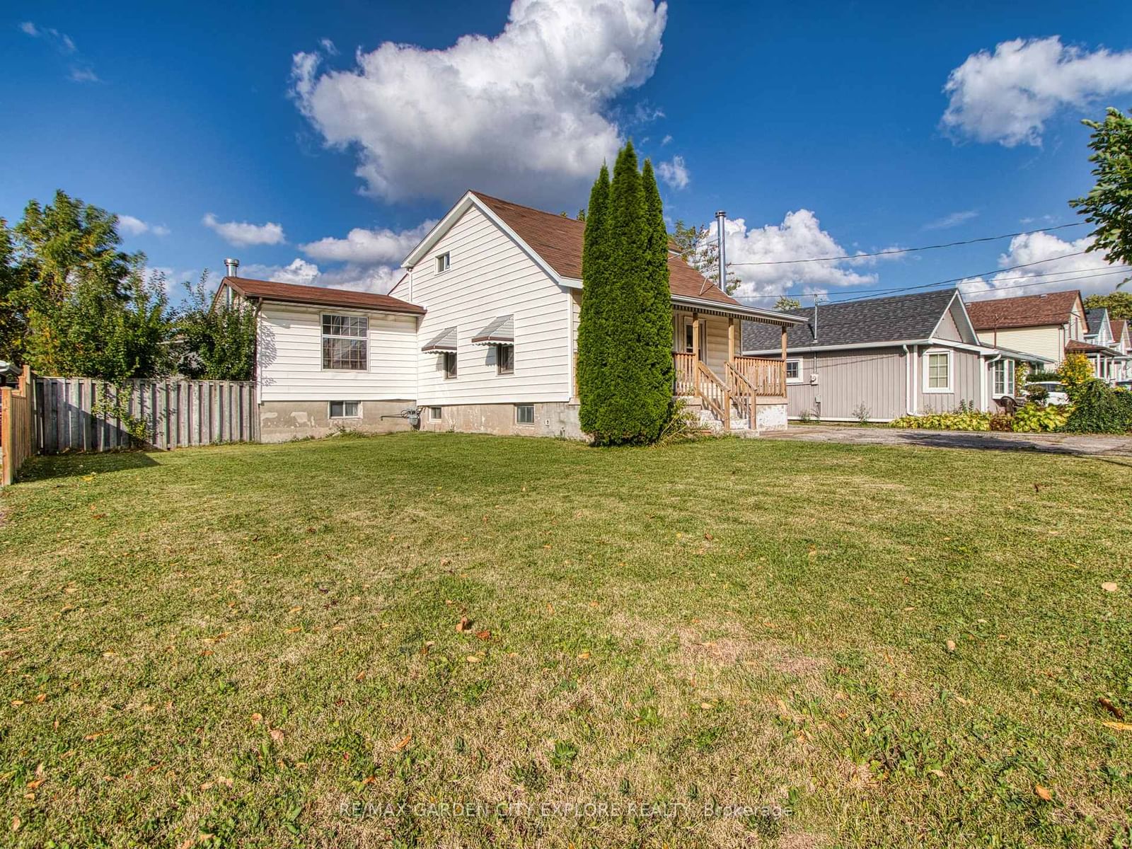 Listing Image 3