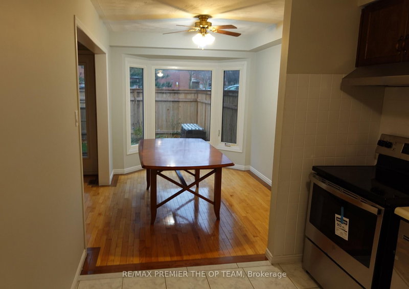 3 - 255 Mount Albion Rd, Hamilton, L8K 6P7 | Image 3