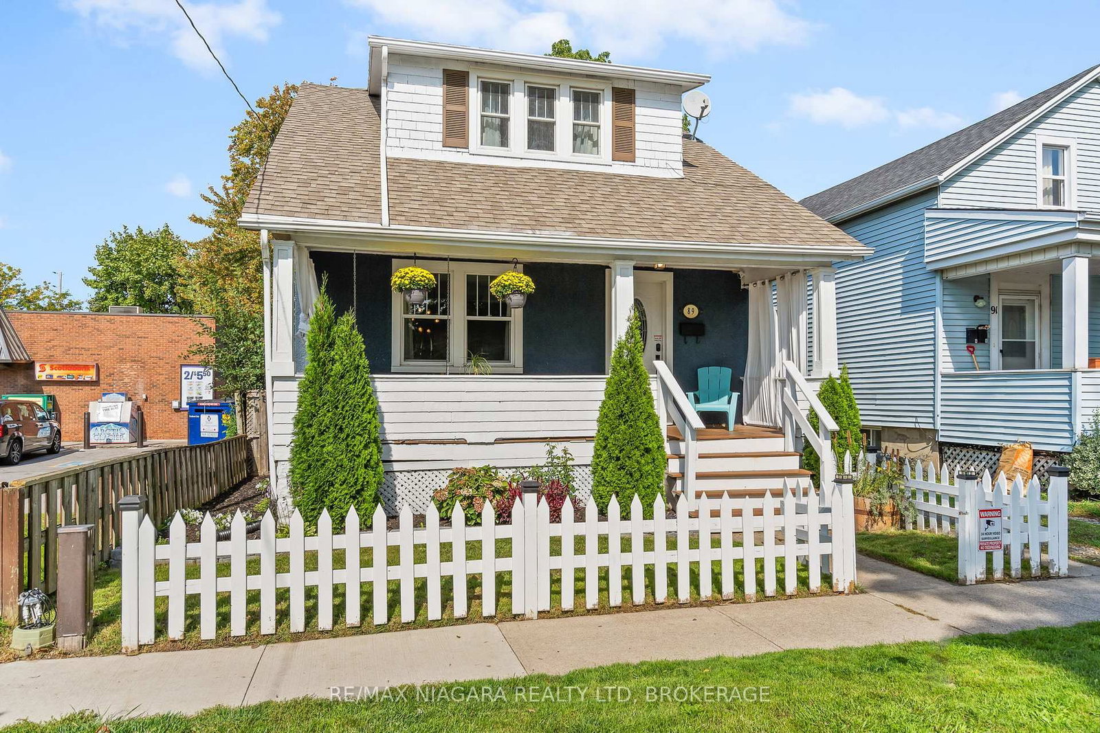 Listing Image 3