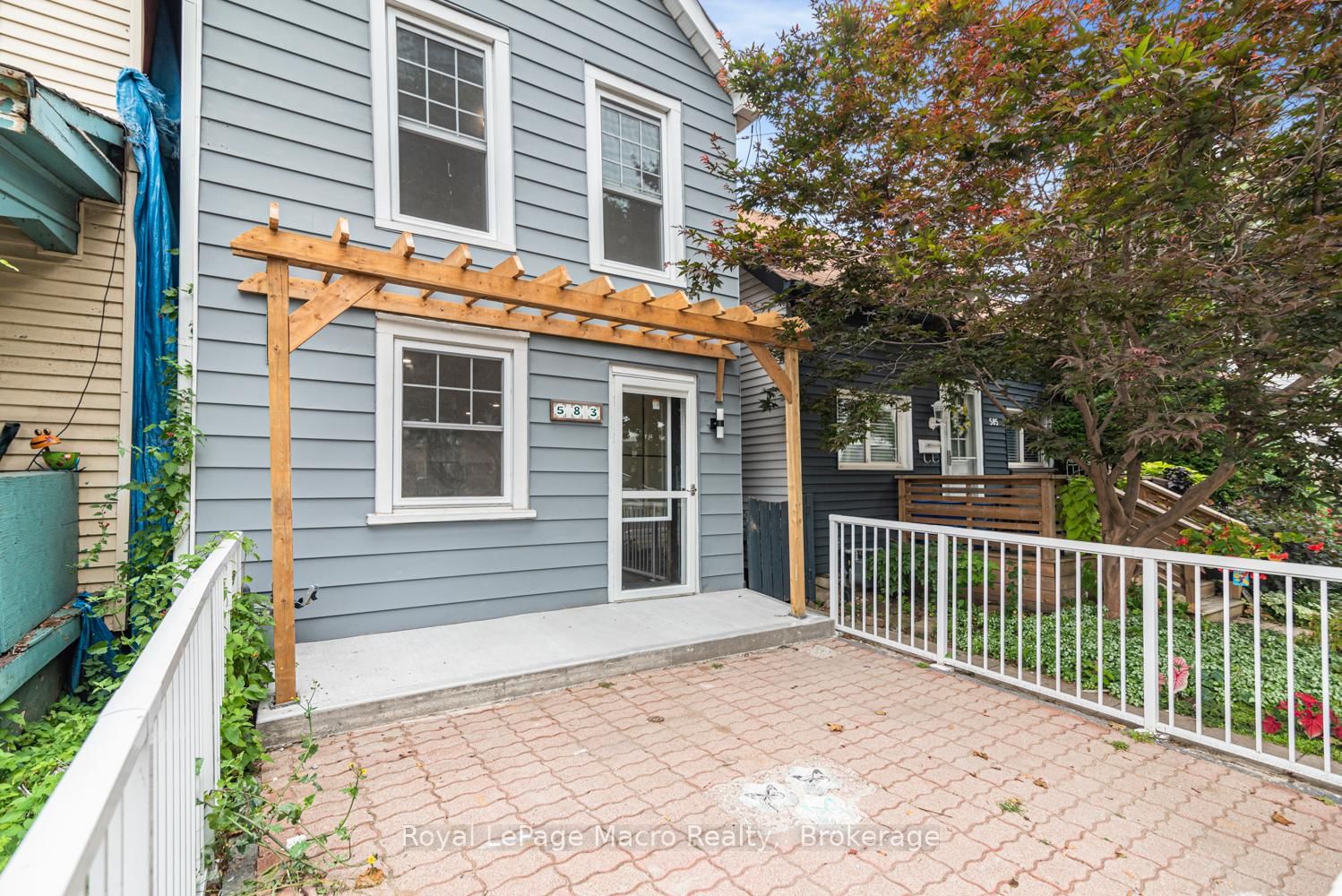 Listing Image 3