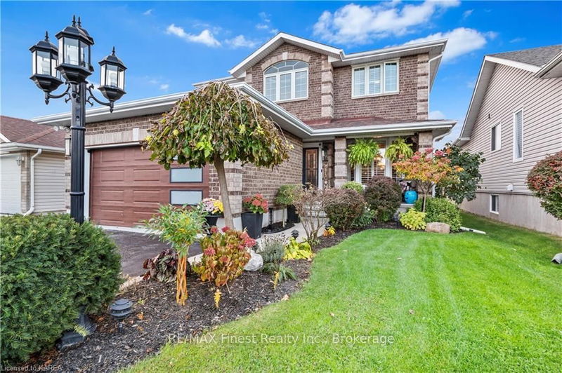 home for sale on 124 NATHAN Court