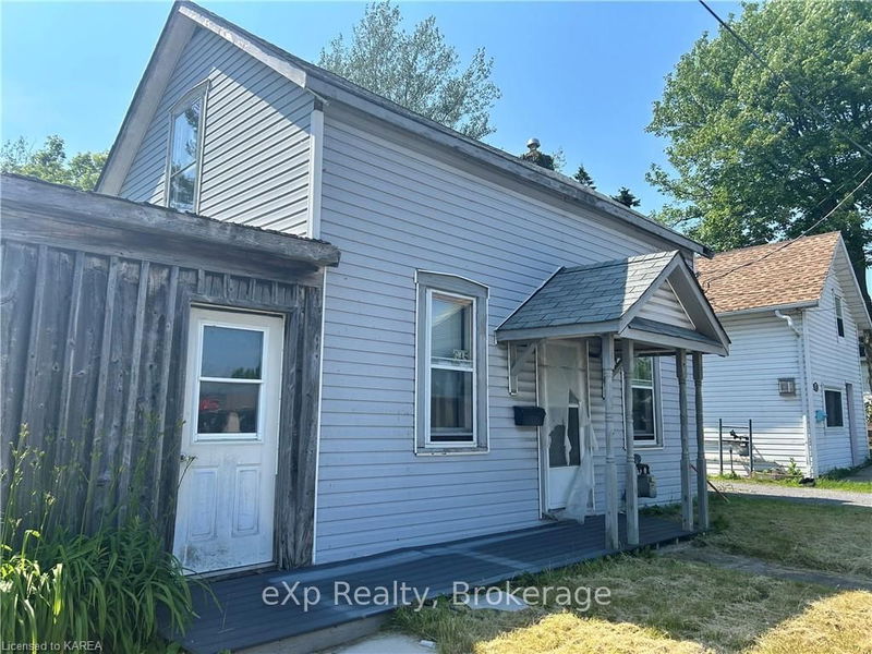 645 COLLINS BAY Rd, Kingston - South of Taylor-Kidd Blvd image-0-0