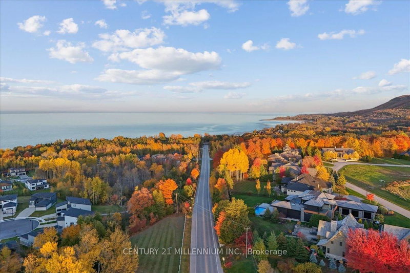 102 Goldie Crt, Blue Mountains, N0H 1J0 | Image 3