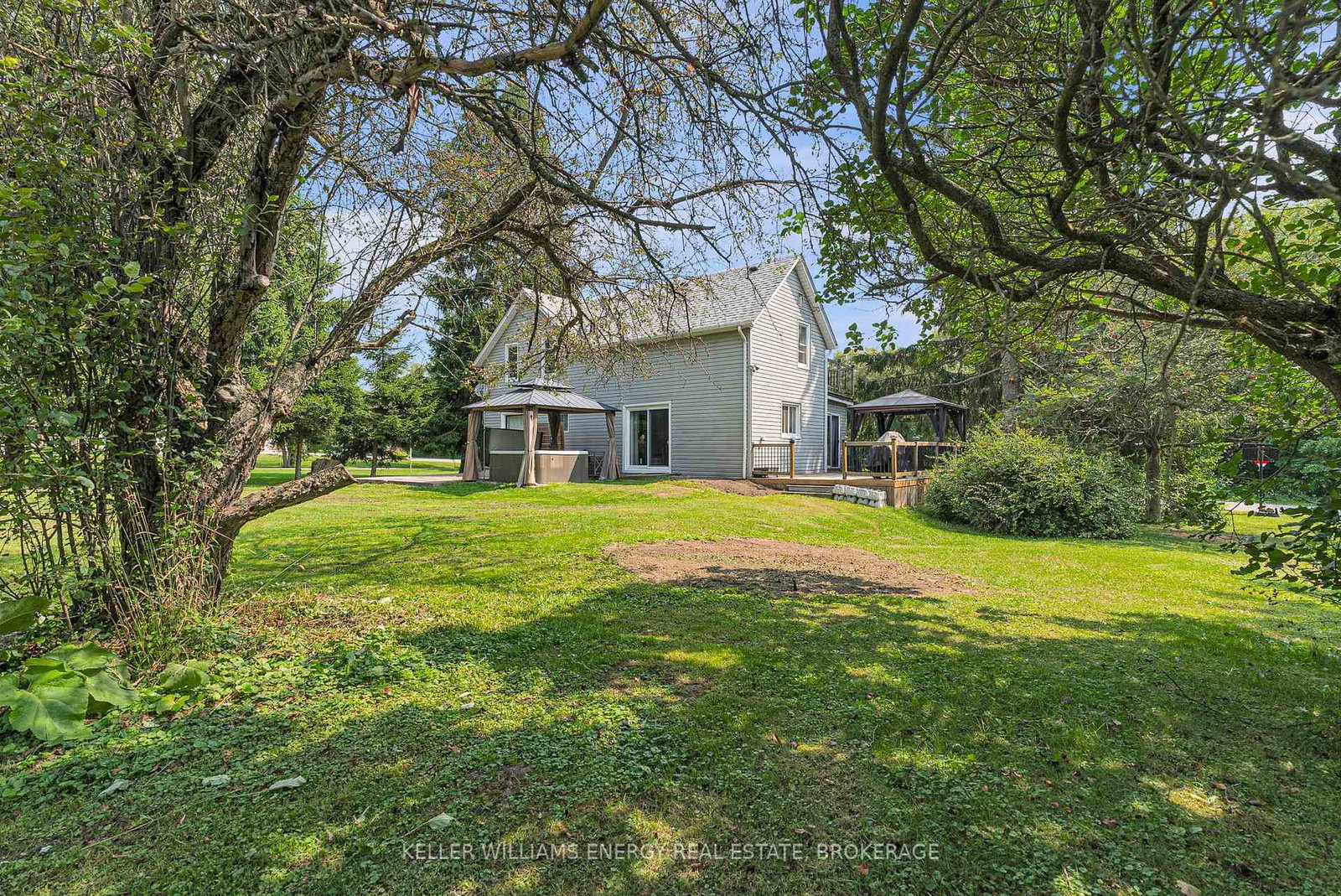 Listing Image 40