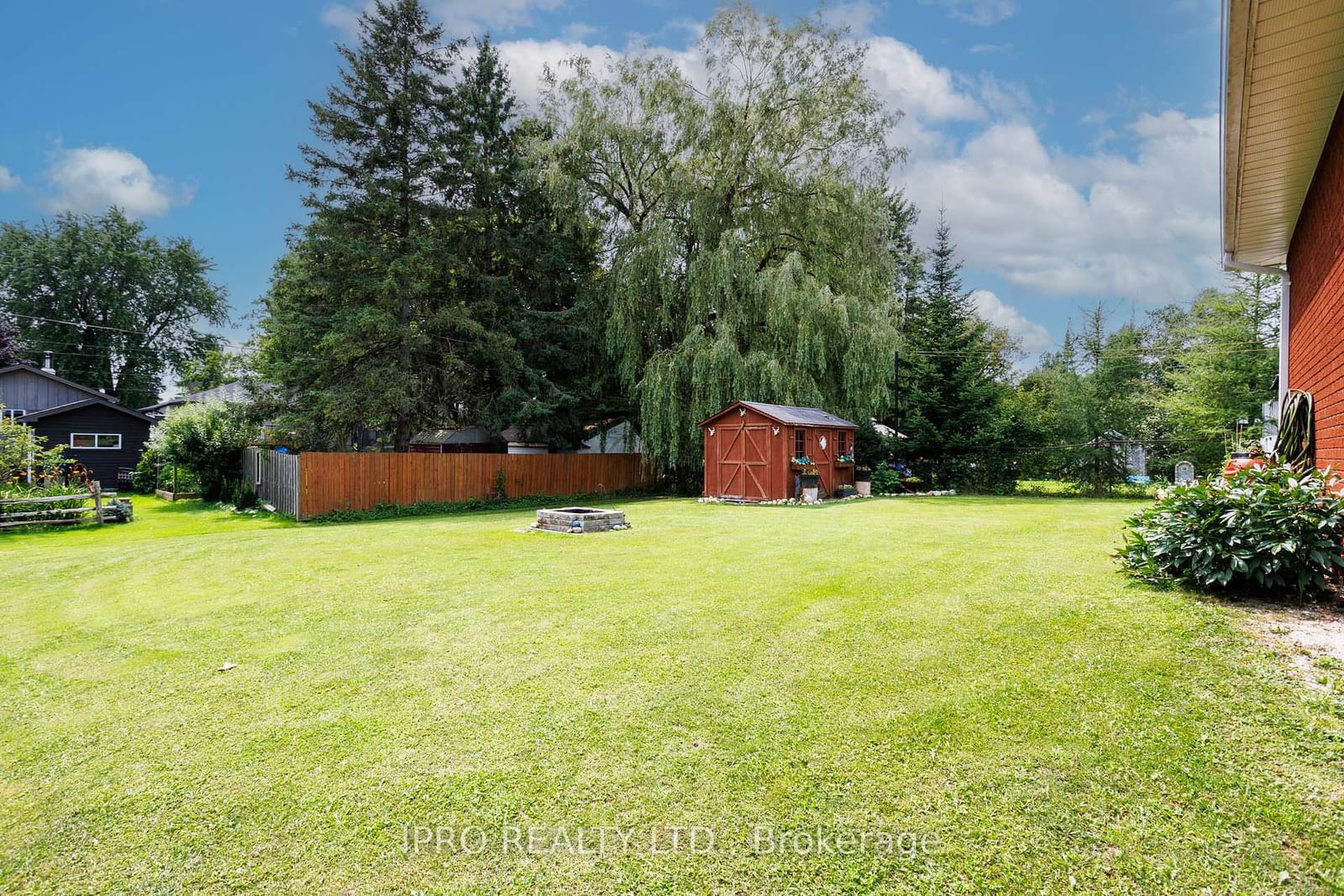 Listing Image 28