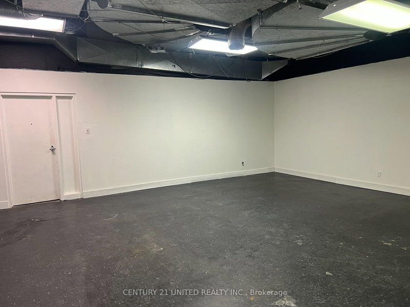 120 - 159 King St, Peterborough, K9J 2R8 | Image 2